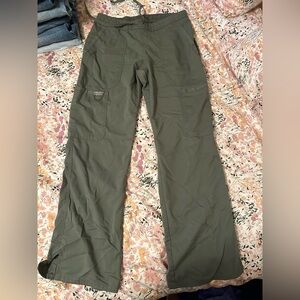 Cherokee Women's Olive Scrub Pants